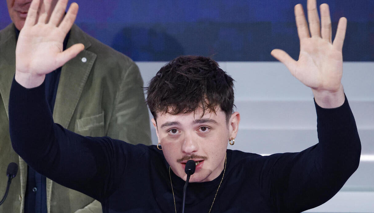 Olly dopo la vittoria a Sanremo 2025: “L’Eurovision? Mi prendo del tempo per pensarci”