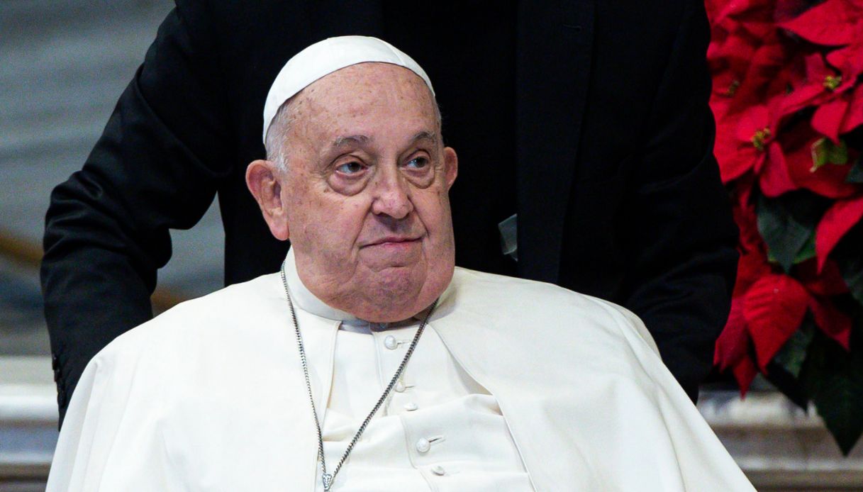 Papa Francesco bronchite Gemelli