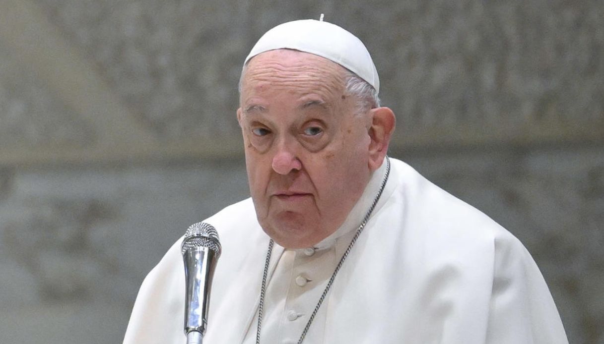 https://wips.plug.it/cips/notizie.virgilio.it/cms/2025/02/papa-francesco-come-sta-fuori-pericolo.jpg