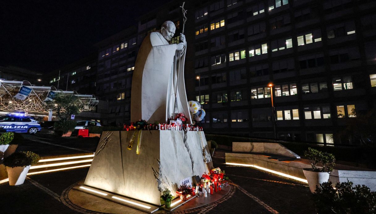 statua papa