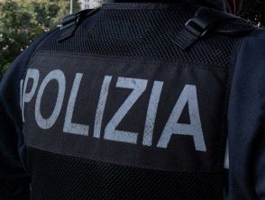 Violenze e botte alla moglie anche durante la gravidanza, denunciato 39enne a Montecatini Terme