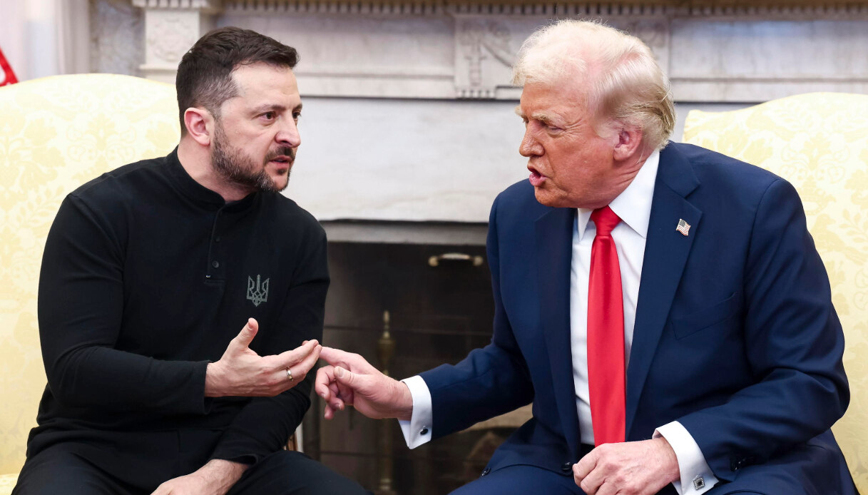 https://wips.plug.it/cips/notizie.virgilio.it/cms/2025/02/trump-zelensky-studio-ovale.jpg