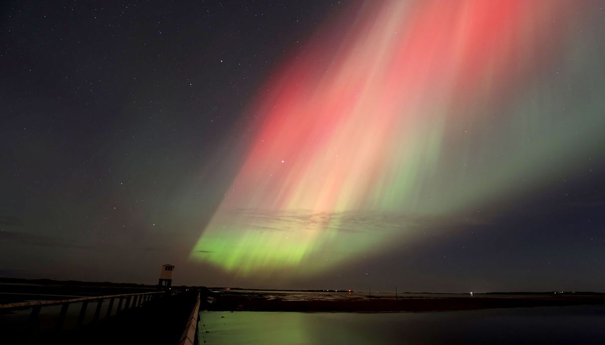 Aurora boreale visibile in Italia ad occhio nudo: ecco dove e quando. Ma c