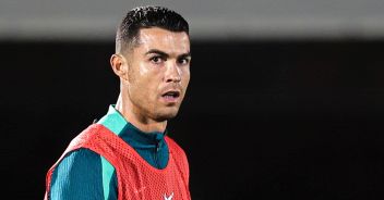 Perché Cristiano Ronaldo rischia 100 frustate in Iran per adulterio: cosa è successo e la mossa dell'Al Nassr
