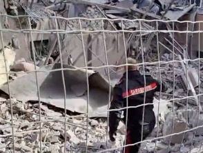 Palazzina crolla dopo l'esplosione a Roma, boato 