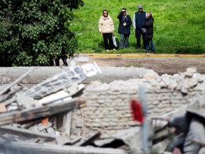 Esplosione a Monteverde e palazzina crollata, i dubbi sulla regolarità del B&b: 