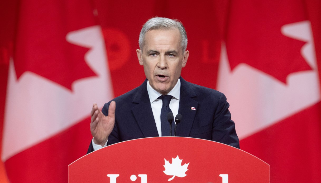 https://wips.plug.it/cips/notizie.virgilio.it/cms/2025/03/mark-carney-canada.jpg