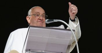 papa-francesco-bollettino-1