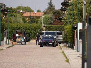 Strage Paderno Dugnano, Riccardo ha ucciso genitori e fratellino con 108 coltellate: la perizia cambia tutto