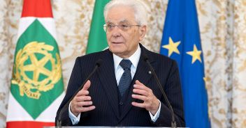 mattarella-commenti-social-ricoverato