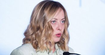 buona-festa-della-mamma-meloni