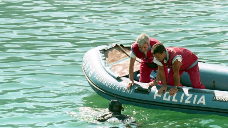 Cadavere di una donna trovato nel lago di Como, non si esclude il ...