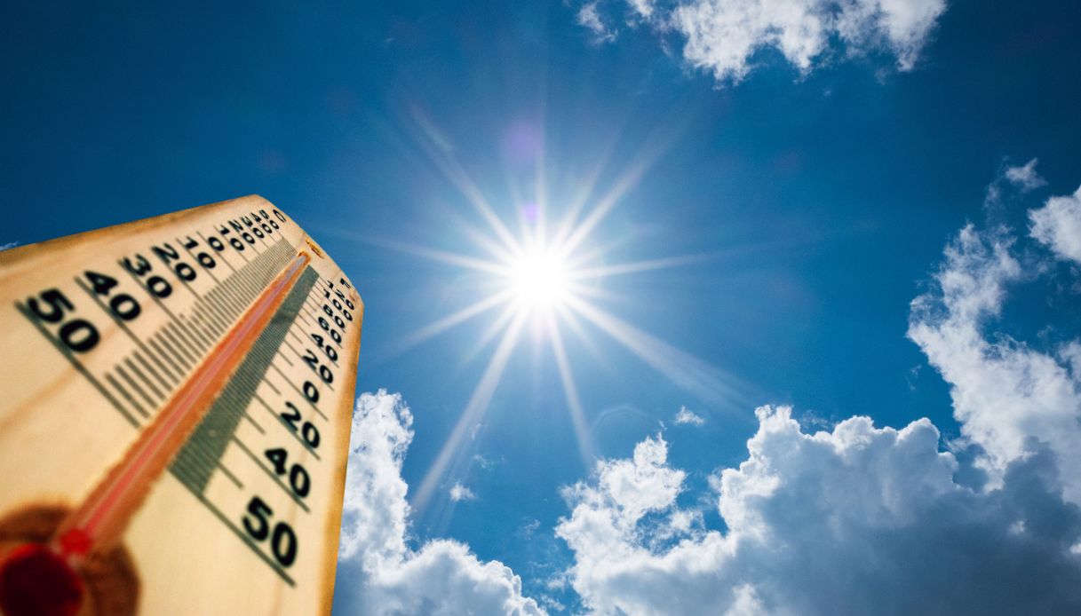 Caldo oltre 30 gradi con l Caldo oltre 30 gradi con l