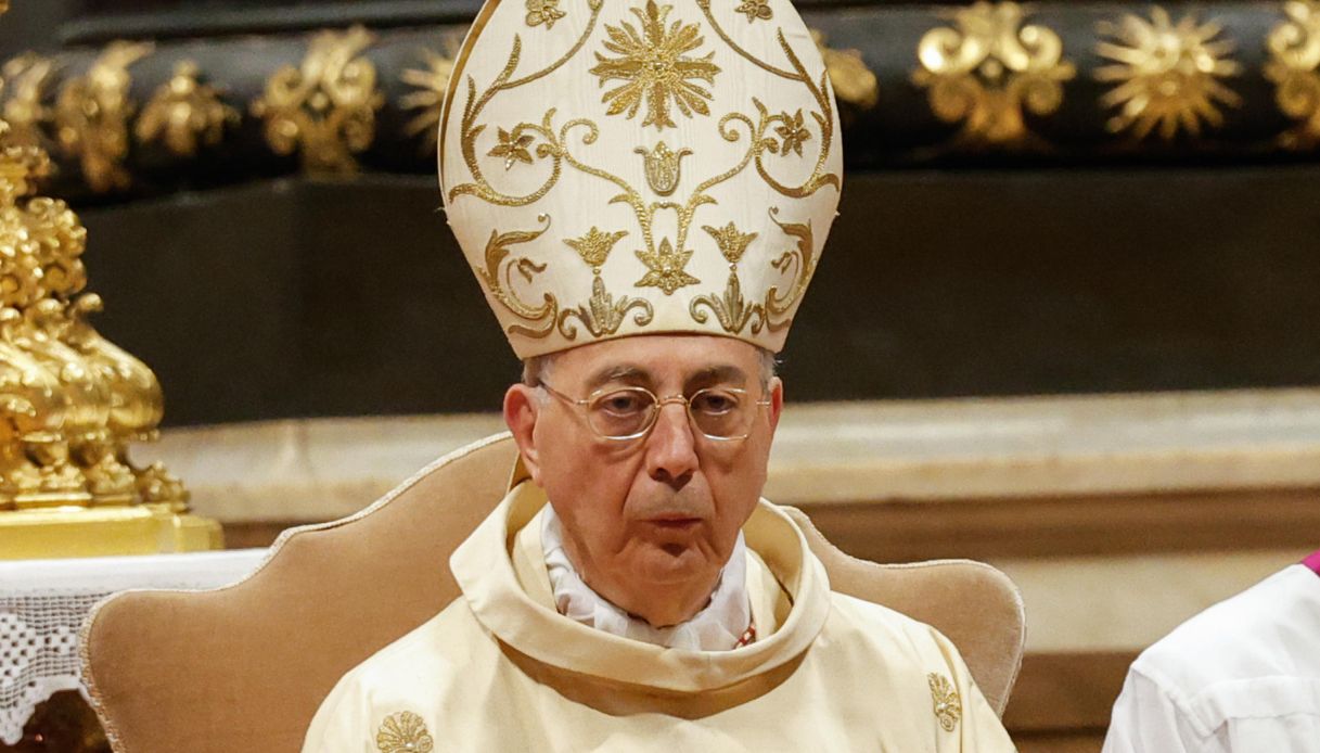 cardinale dominique mamberti malore