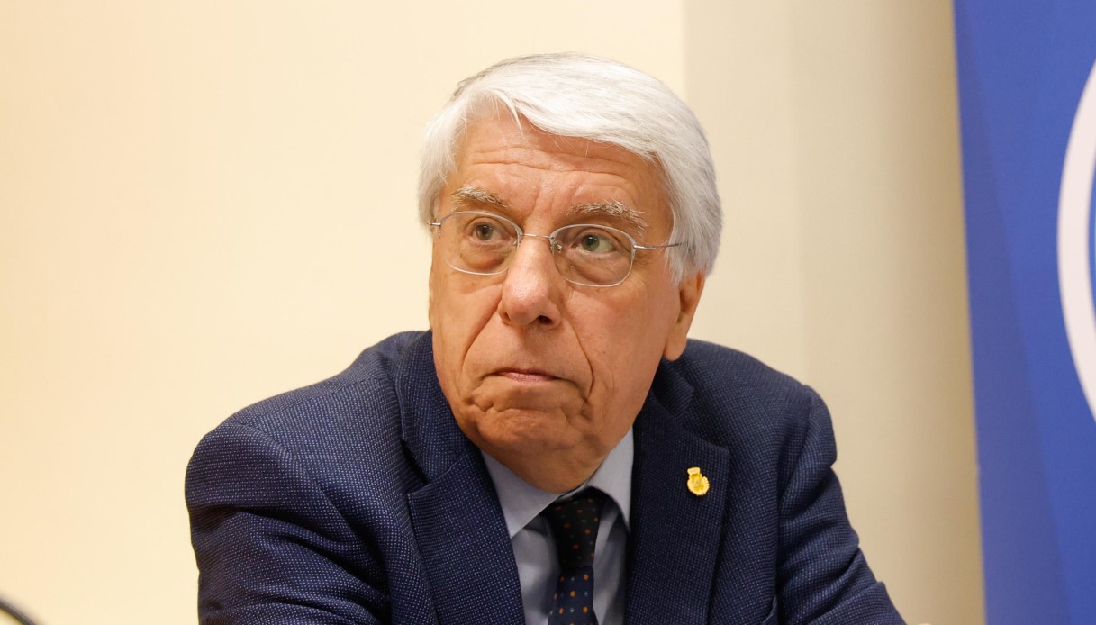 https://wips.plug.it/cips/notizie.virgilio.it/cms/2025/05/carlo-giovanardi.jpg