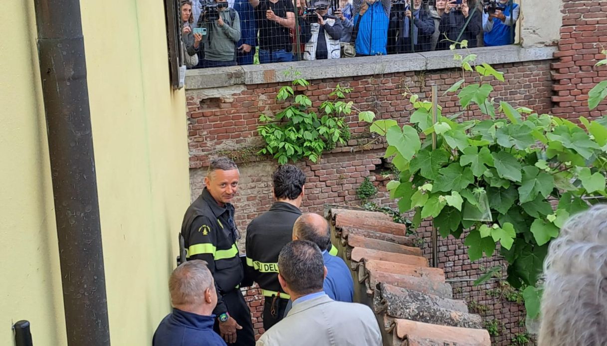 Chiara Poggi attizzatoio camino
