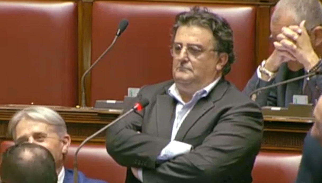 https://wips.plug.it/cips/notizie.virgilio.it/cms/2025/05/claudio-mancini-pd-decreto-sicurezza.jpg