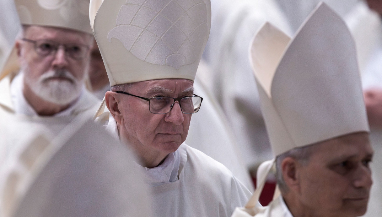 Chi sarà il nuovo papa, in corso le manovre dei cardinali: Parolin fra i 6 favoriti anche se sotto attacco Chi sarà il nuovo papa, in corso le manovre dei cardinali: Parolin fra i 6 favoriti anche se sotto attacco