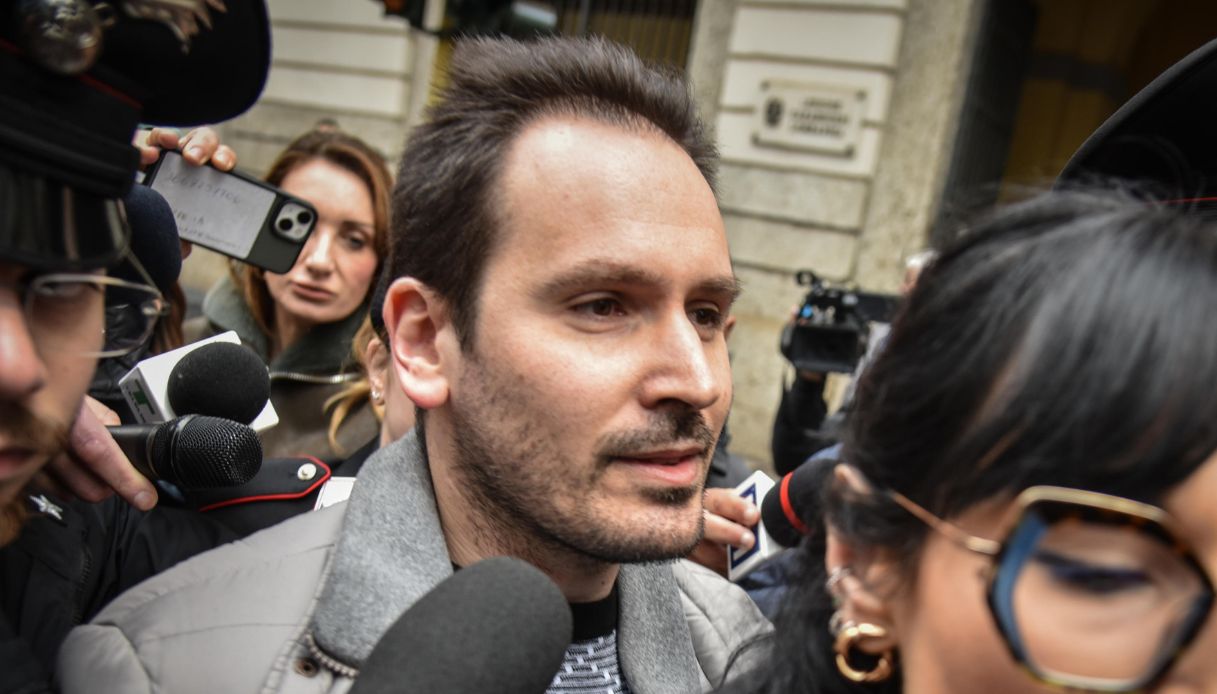 https://wips.plug.it/cips/notizie.virgilio.it/cms/2025/05/delitto-di-garlasco-mario-venditti-andrea-sempio.jpg