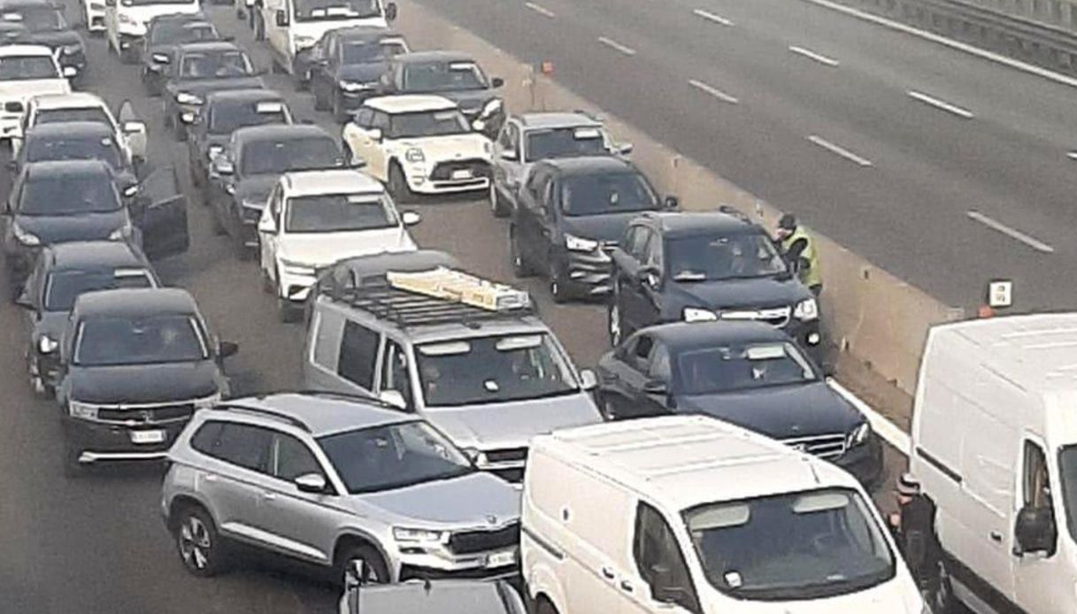 Donna morta in un incidente sull Donna morta in un incidente sull