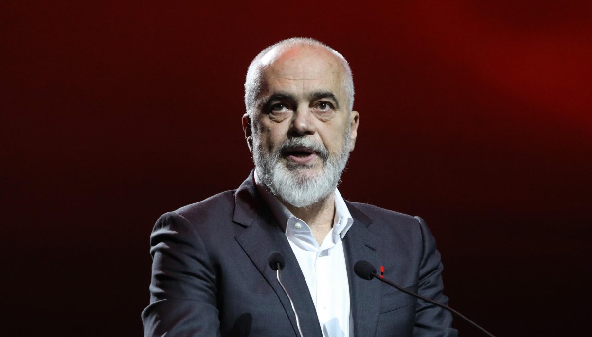 https://wips.plug.it/cips/notizie.virgilio.it/cms/2025/05/elezioni-albania-edi-rama.jpg