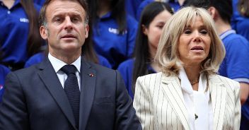 emmanuel-macron-schiaffo-video-brigitte