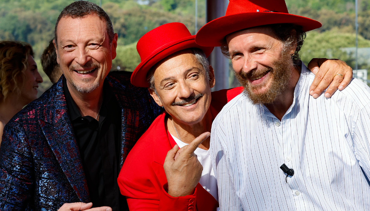 Scoppia il caso Fiorello, furioso con la Rai prima del ritorno su Radio2