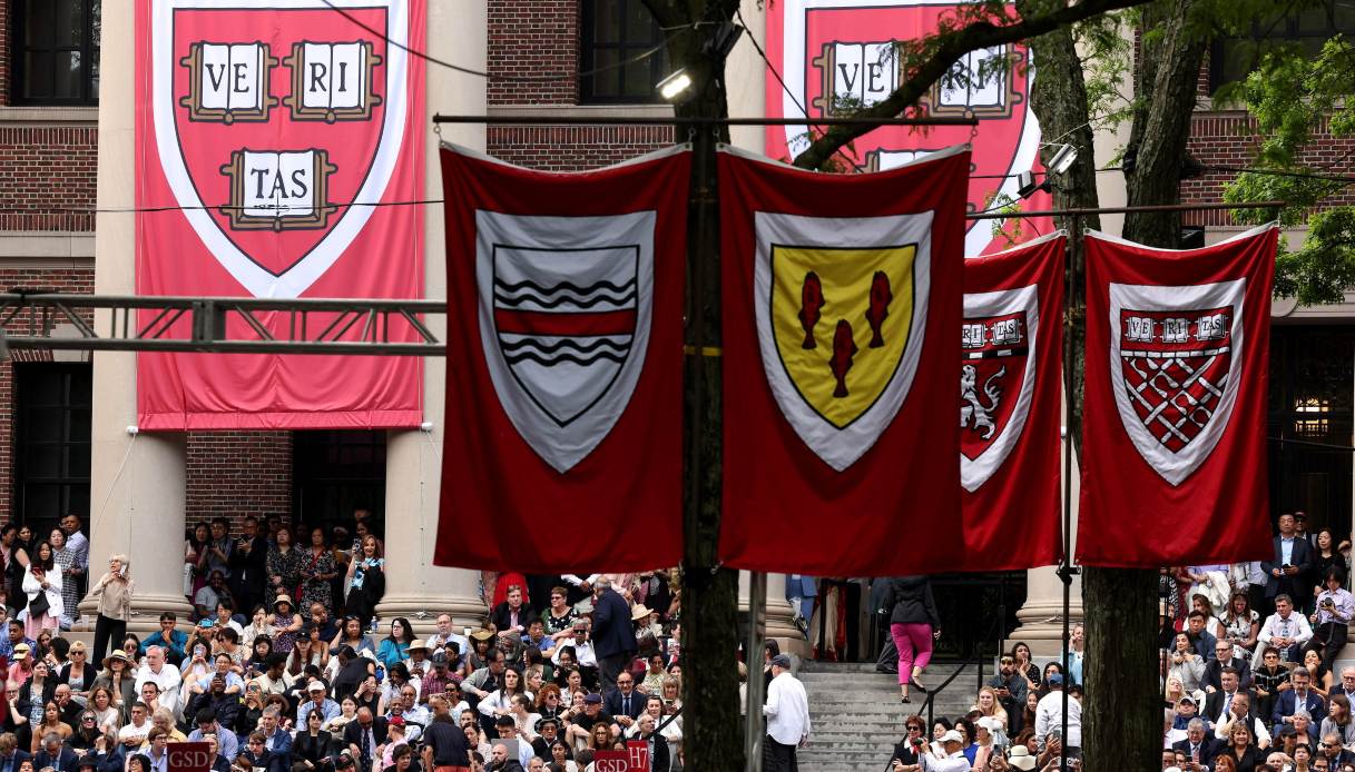 https://wips.plug.it/cips/notizie.virgilio.it/cms/2025/05/harvard-causa-trump.jpg