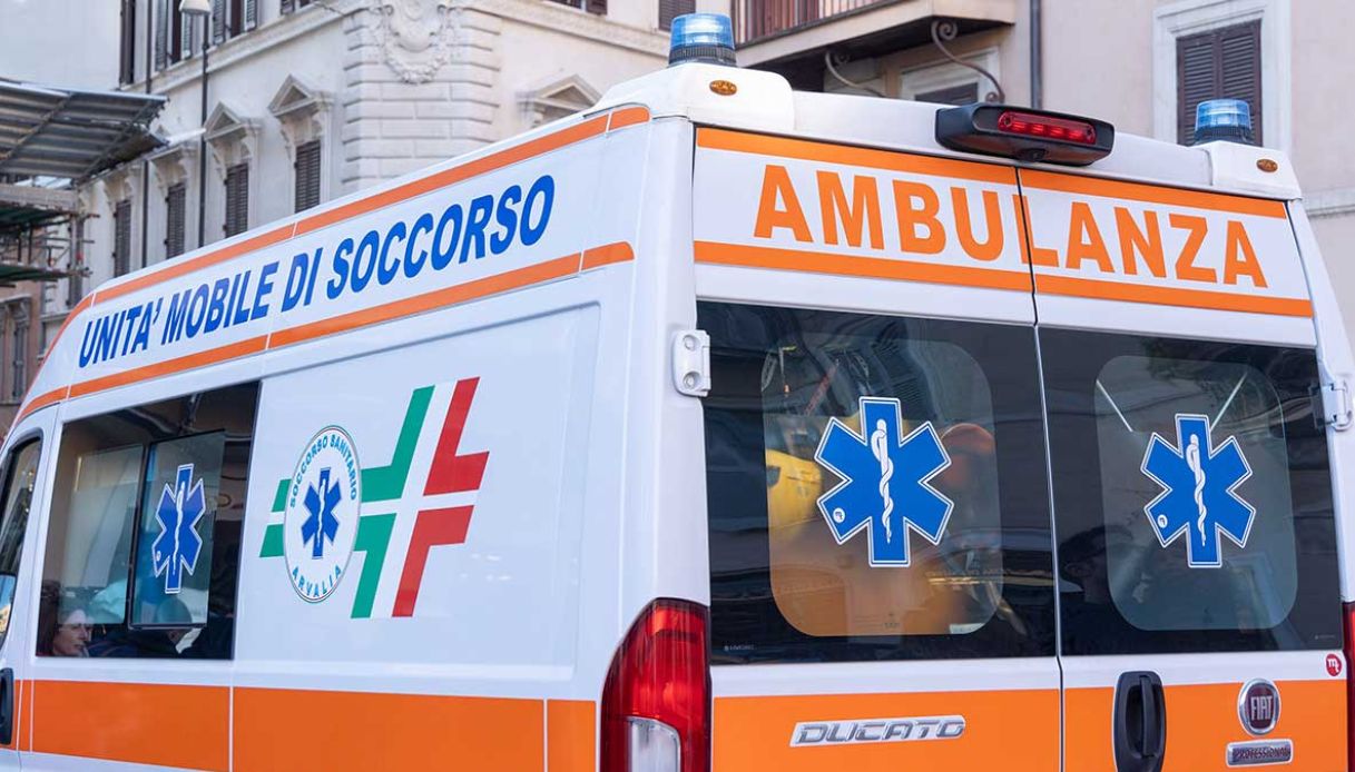 catania muore bimba di 15 mesi in un incidente stradale ferita la madre fatale l impatto con un muro da Notizie.virgilio.it catania muore bimba di 15 mesi in un incidente stradale ferita la madre fatale l impatto con un muro