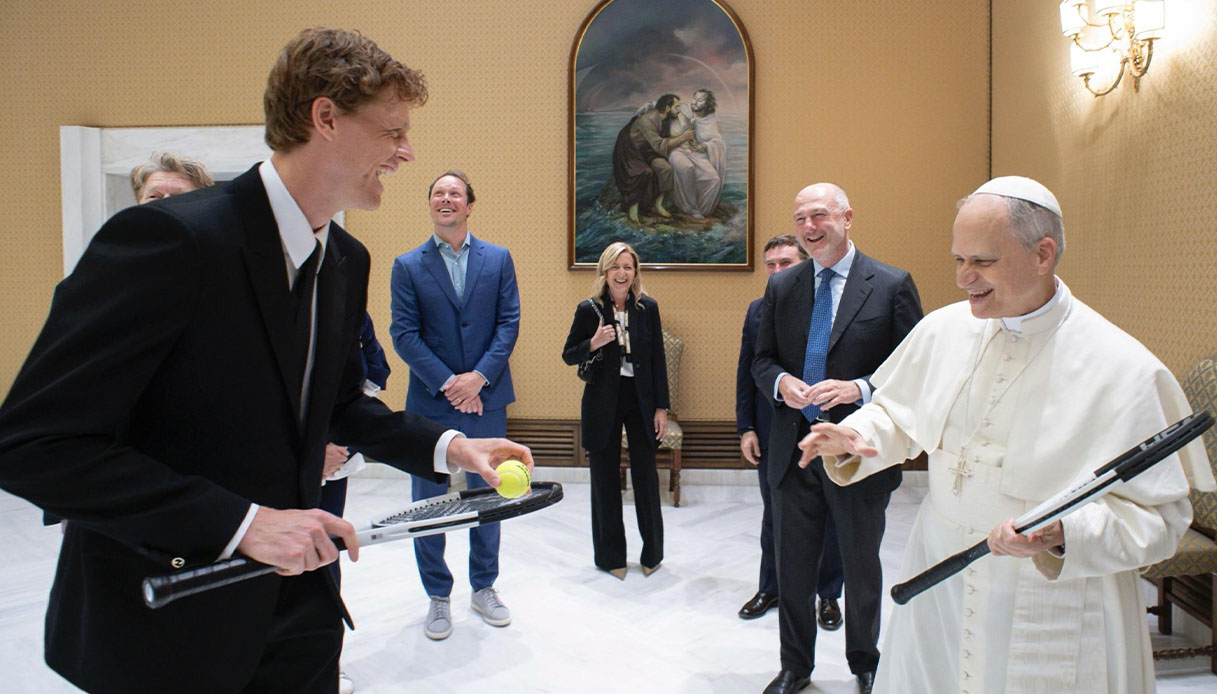 jannik sinner papa leone xiv