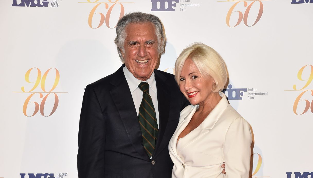 https://wips.plug.it/cips/notizie.virgilio.it/cms/2025/05/lando-buzzanca-francesca-della-valle.jpg