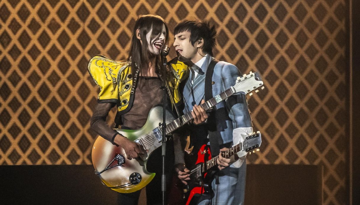 https://wips.plug.it/cips/notizie.virgilio.it/cms/2025/05/lucio-corsi-eurovision-2025-1.jpg