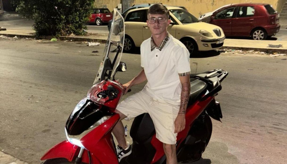 Strage di Monreale, testimone riconosce Mattias Conti per il gesto: "Ha alzato braccia in segno di vittoria" Strage di Monreale, testimone riconosce Mattias Conti per il gesto: "Ha alzato braccia in segno di vittoria"