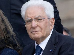 Chi è l'urologo Maurizio Buscarini che si spacciava per nipote di Mattarella per diventare primario al Gemelli