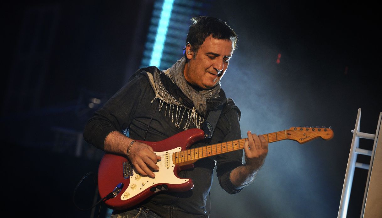 https://wips.plug.it/cips/notizie.virgilio.it/cms/2025/05/morto-domenico-canu-planet-funk.jpg