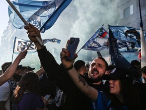 Napoli - Cagliari si vedrà in chiaro ma solo sui 56 maxischermi sparsi in tutta la città