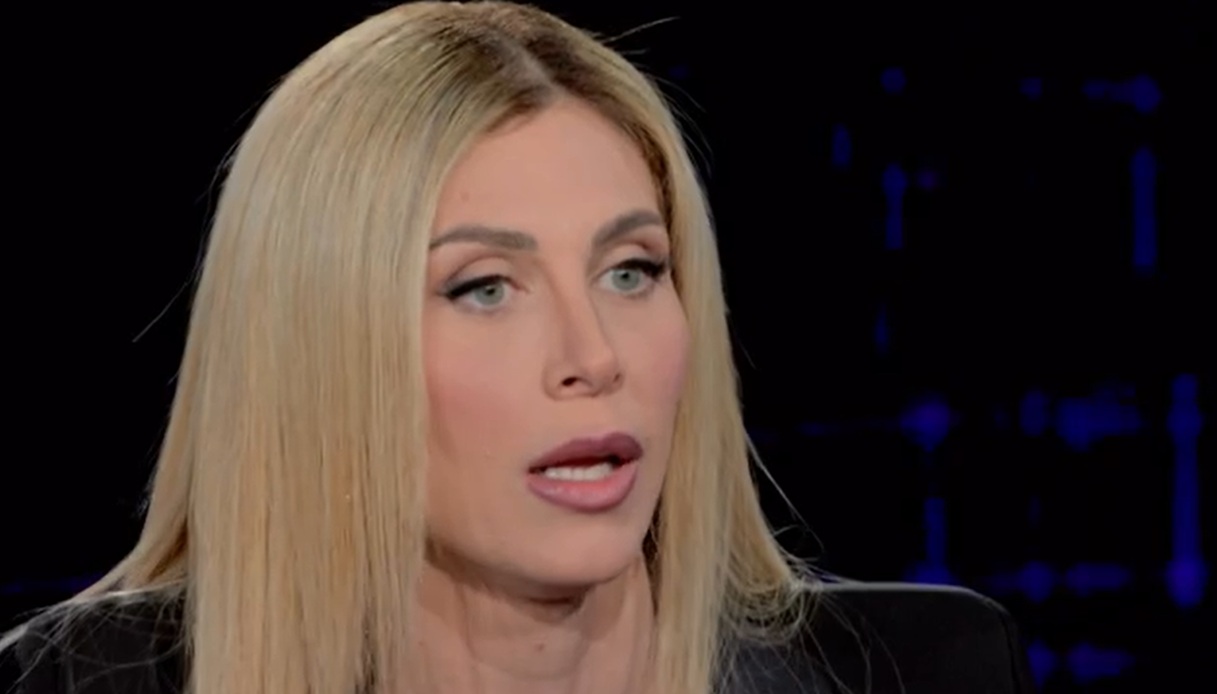 https://wips.plug.it/cips/notizie.virgilio.it/cms/2025/05/paola-caruso-verissimo-intervista.jpg