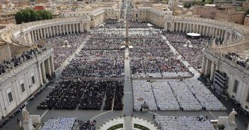 papa-leone-xiv-intronizzazione