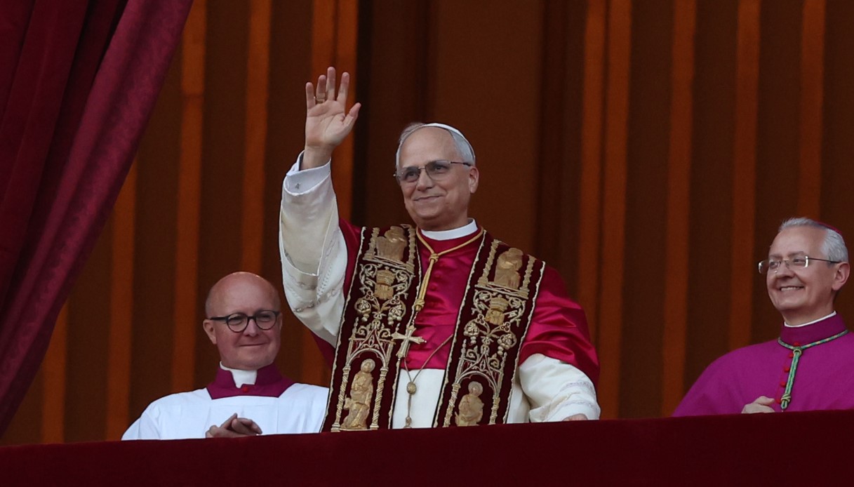 https://wips.plug.it/cips/notizie.virgilio.it/cms/2025/05/robert-francis-prevost-papa-leone-xiv.jpg