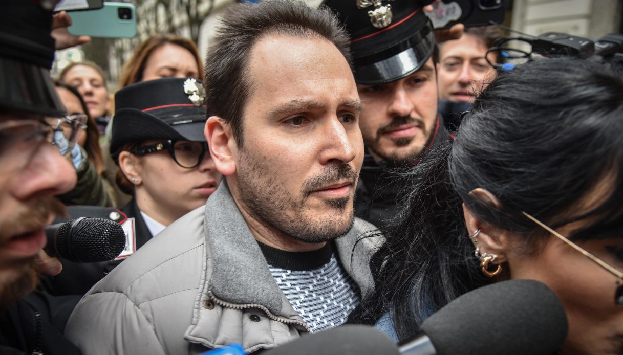 Chi sono Roberto Freddi e Mattia Capra, gli amici di Andrea Sempio coinvolti nel blitz dei carabinieri Chi sono Roberto Freddi e Mattia Capra, gli amici di Andrea Sempio coinvolti nel blitz dei carabinieri