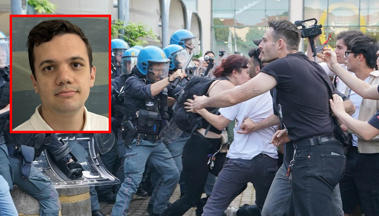 Tensioni Pro Pal polizia al Salone del Libro di Torino, contestato Nathan Greppi: "Fuori i sionisti" Tensioni Pro Pal polizia al Salone del Libro di Torino, contestato Nathan Greppi: "Fuori i sionisti"