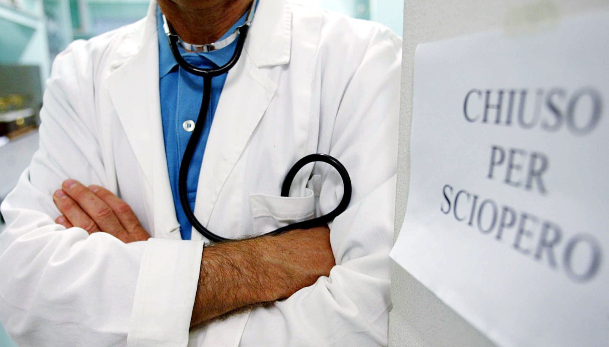 https://wips.plug.it/cips/notizie.virgilio.it/cms/2025/05/sciopero-sanita-22-maggio.jpg