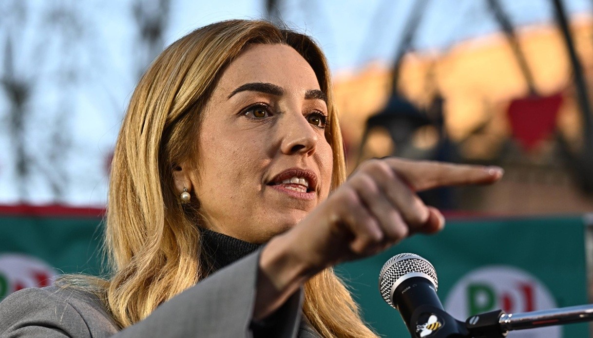 https://wips.plug.it/cips/notizie.virgilio.it/cms/2025/05/silvia-salis-genova-sindaco.jpg