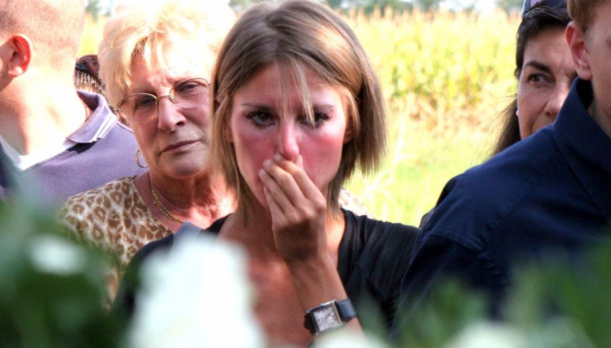 https://wips.plug.it/cips/notizie.virgilio.it/cms/2025/05/stefania-cappa-le-iene-testimone.jpg