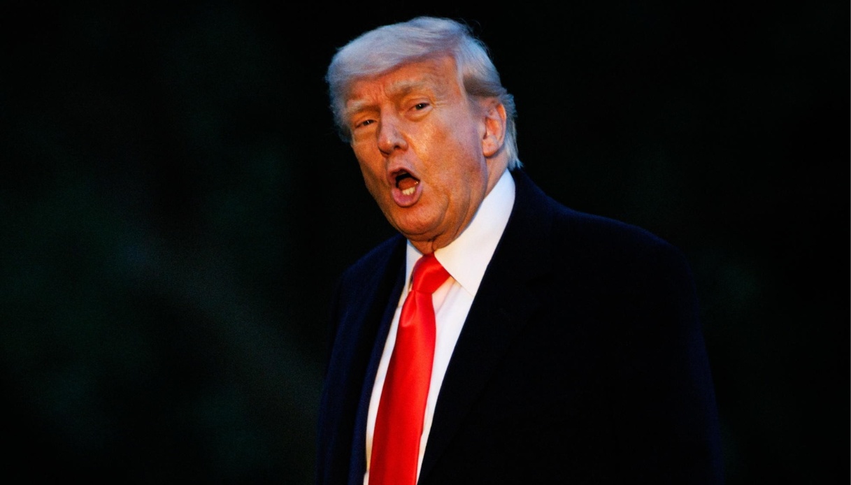 https://wips.plug.it/cips/notizie.virgilio.it/cms/2025/05/studenti-harvard-trump.jpg