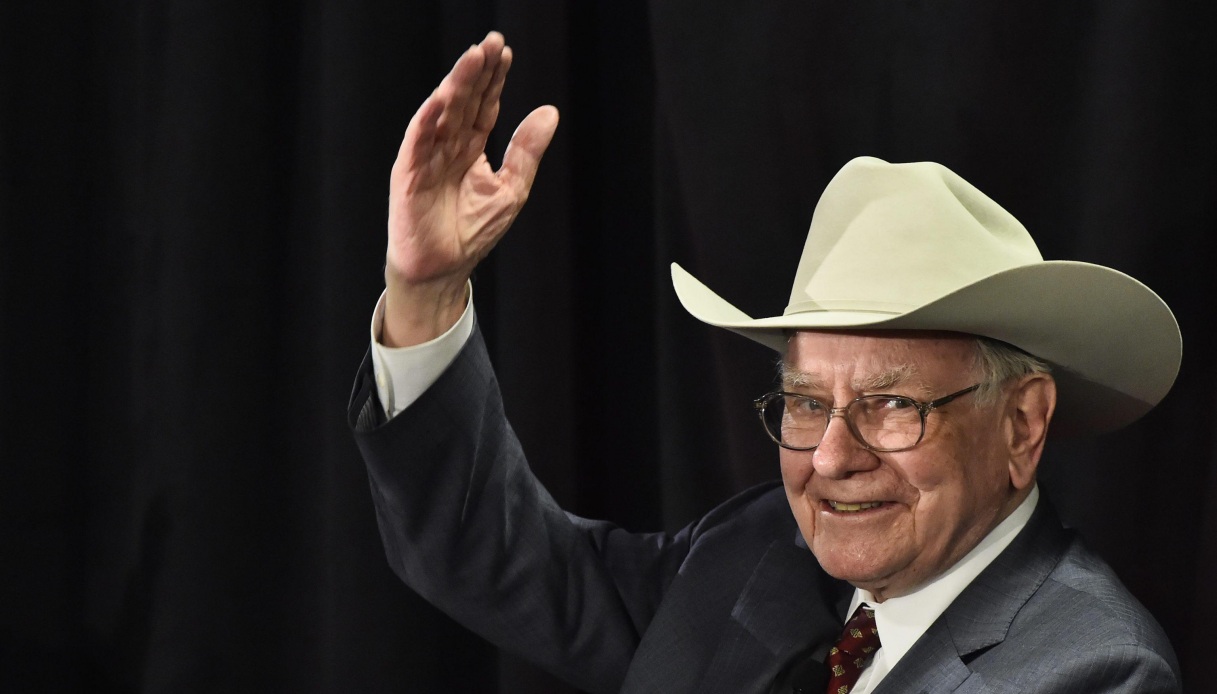 https://wips.plug.it/cips/notizie.virgilio.it/cms/2025/05/warren-buffett-dimissioni.jpg