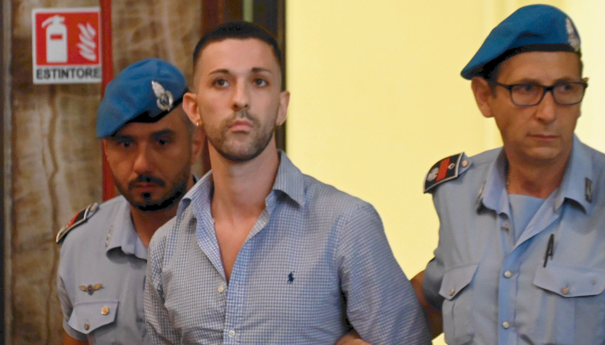Ergastolo per Alessandro Impagnatiello in Appello per il femminicidio di Giulia Tramontano, la sua reazione Ergastolo per Alessandro Impagnatiello in Appello per il femminicidio di Giulia Tramontano, la sua reazione