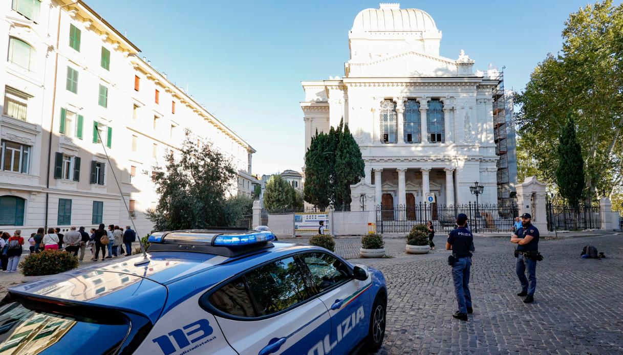 https://wips.plug.it/cips/notizie.virgilio.it/cms/2025/06/attacco-israele-iran-allerta-roma.jpg