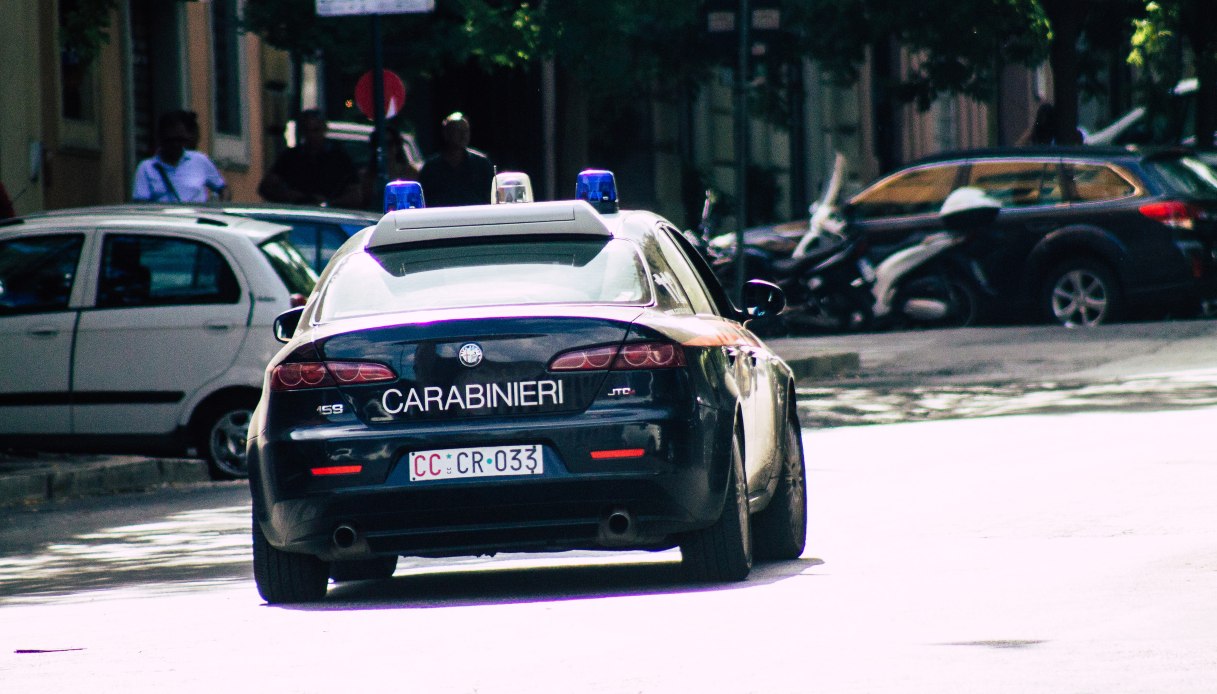 madre rapisce la figlia e scappa in spagna cambiando i nomi trovate dopo 10 anni a valencia 4 arresti