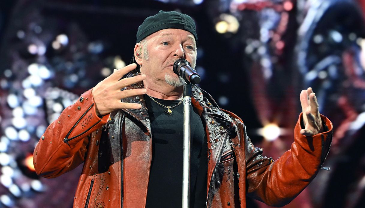 https://wips.plug.it/cips/notizie.virgilio.it/cms/2025/06/biglietti-vasco-live-2026-date.jpg